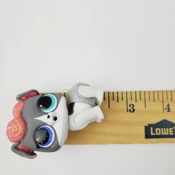 LOL Surprise Pet Winter Disco Girl's 2" Gray Glitter Series Figure Toy Lot Of 8 - Picture 3 of 3